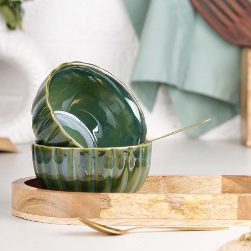 Green Ribbed Ceramic Bowl Serving Set 2 Bowls, 1 Tray, and 2 Spoon