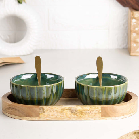 Green Ribbed Ceramic Bowl Serving Set 2 Bowls, 1 Tray, and 2 Spoon