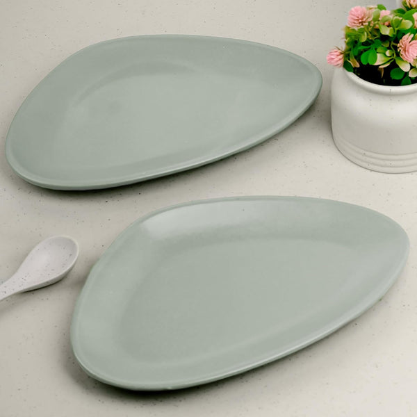 Grey Curved Triangular Ceramic Serving Platter - The Earth Store - Platters