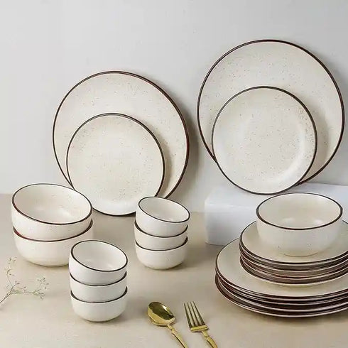 Creme Matte 21-Piece Ceramic Dinner Set For 6