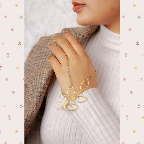 Gold leafage Pendent - The Earth Store - Fashion Accessories