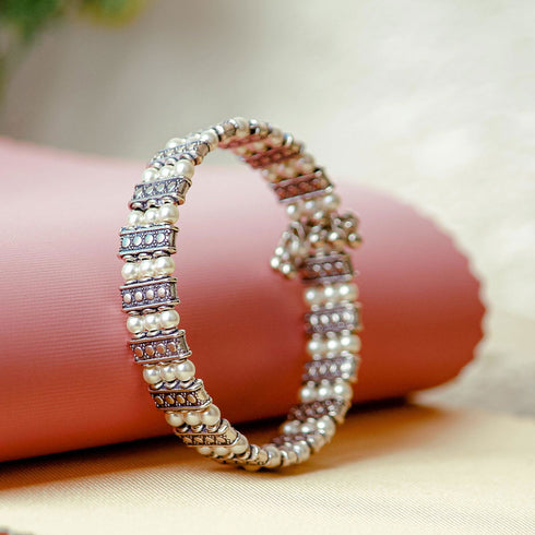 Silver Pearl Bracelet - The Earth Store - Fashion Accessories
