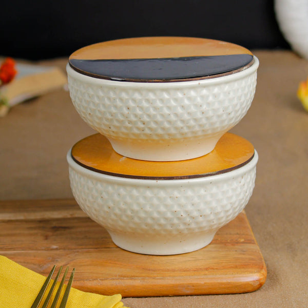 Cream Star Ceramic Bowl Set of 2 – 580ML with Lid
