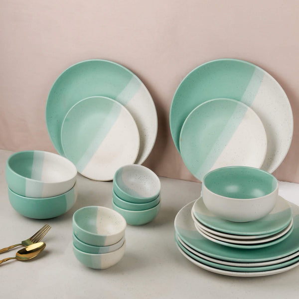 TT Green Matte 21-Piece Ceramic Dinner Set For 6