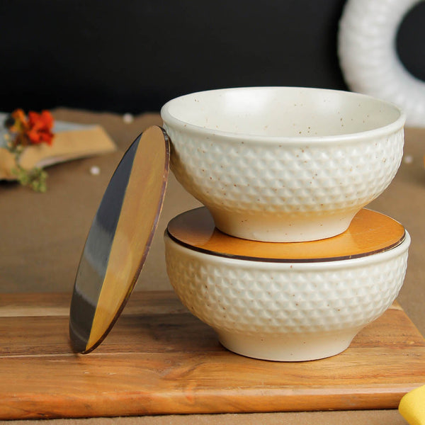 Cream Star Ceramic Bowl Set of 2 – 580ML with Lid
