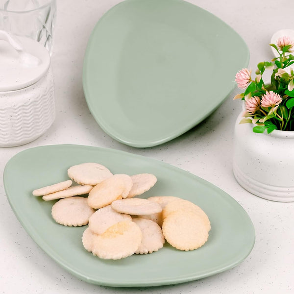Grey Curved Triangular Ceramic Serving Platter - The Earth Store - Platters