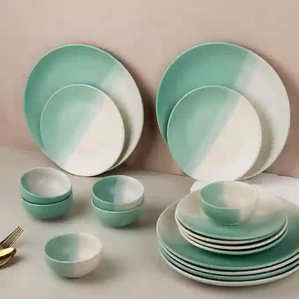 TT Green Matte 18-Piece Ceramic Dinner Set For 6