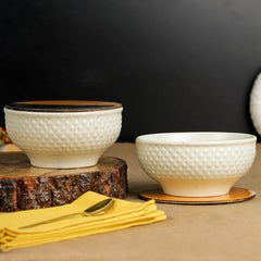 Cream Star Ceramic Bowl Set of 2 – 580ML with Lid