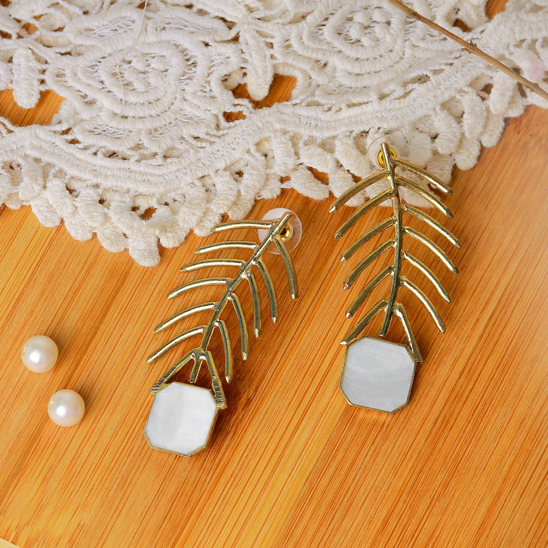 Glory Leaf Earrings - The Earth Store - Fashion Accessories